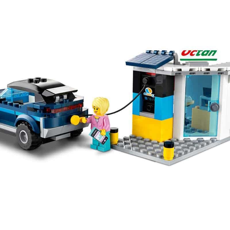Lego City: Benzinestation - Afbeelding 6
