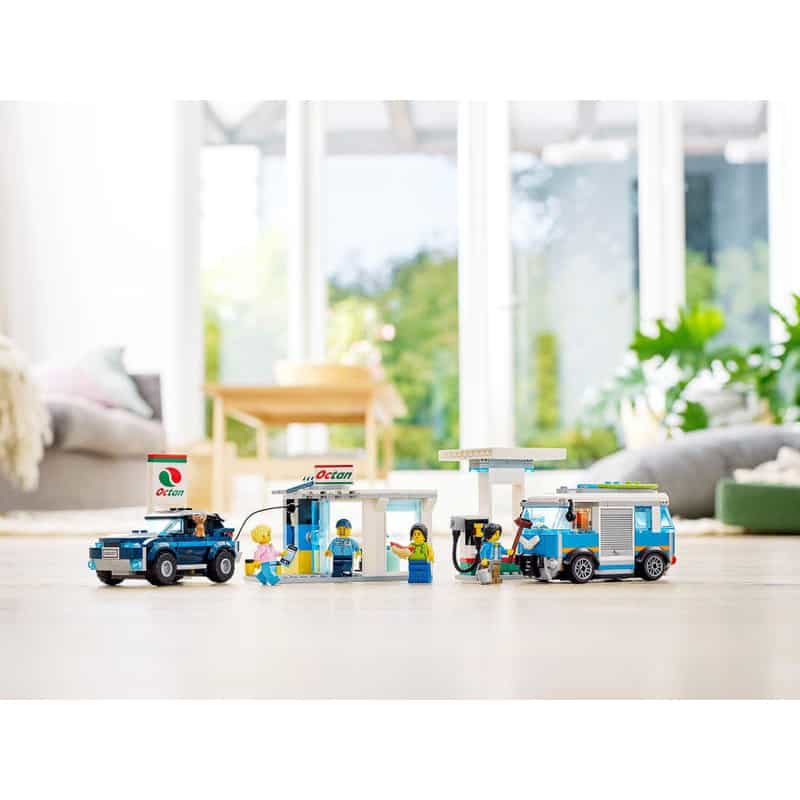 Lego City: Benzinestation - Afbeelding 4