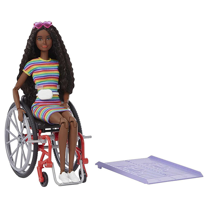 Barbie Fashionista met rolstoel (pop 166)