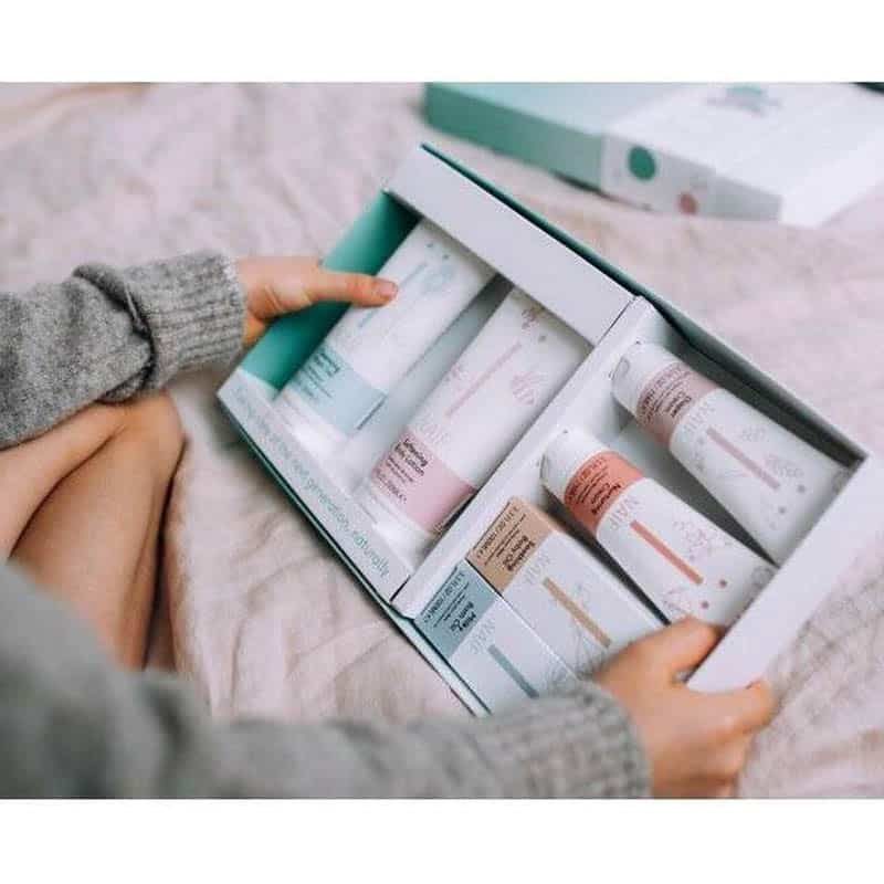 Naïf Starterkit - Natuurlijke verzorgingsset baby (6 producten in cadeauset) - Afbeelding 4