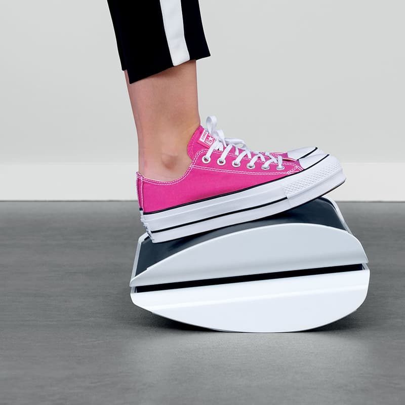 Leitz WOW Ergonomische verstelbare voetsteun (zwart)
