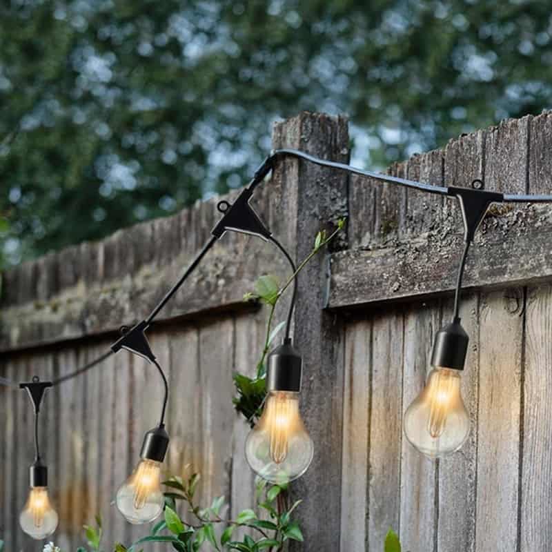 Partylight buiten snoer (5m) zwart / 20 Led's klassiek warm