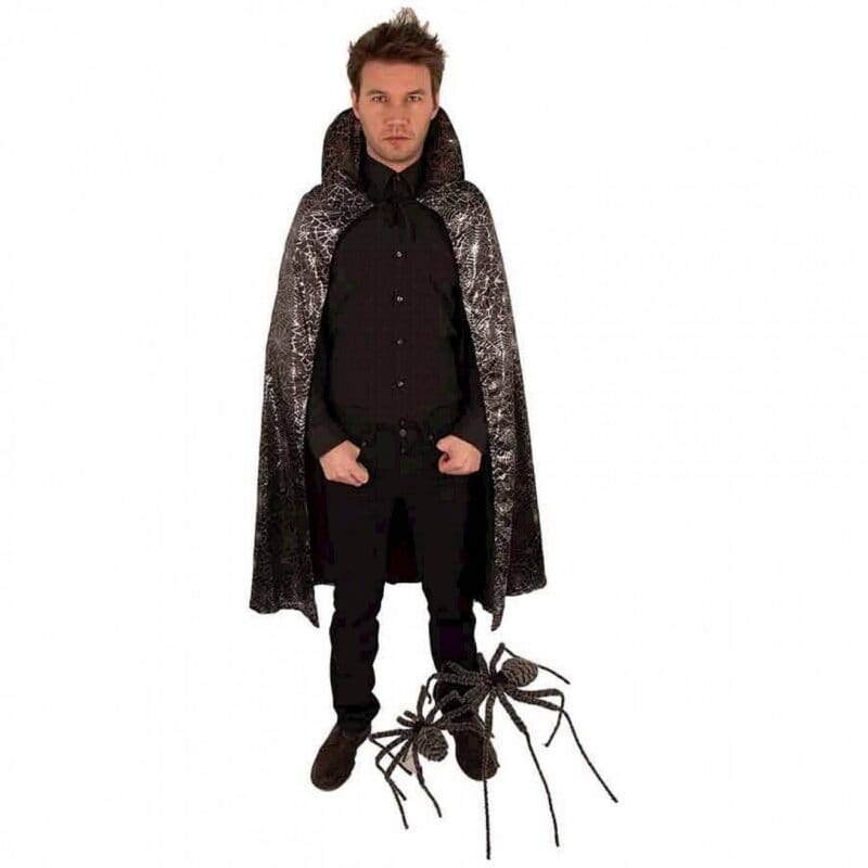 Cape met spinnenweb
